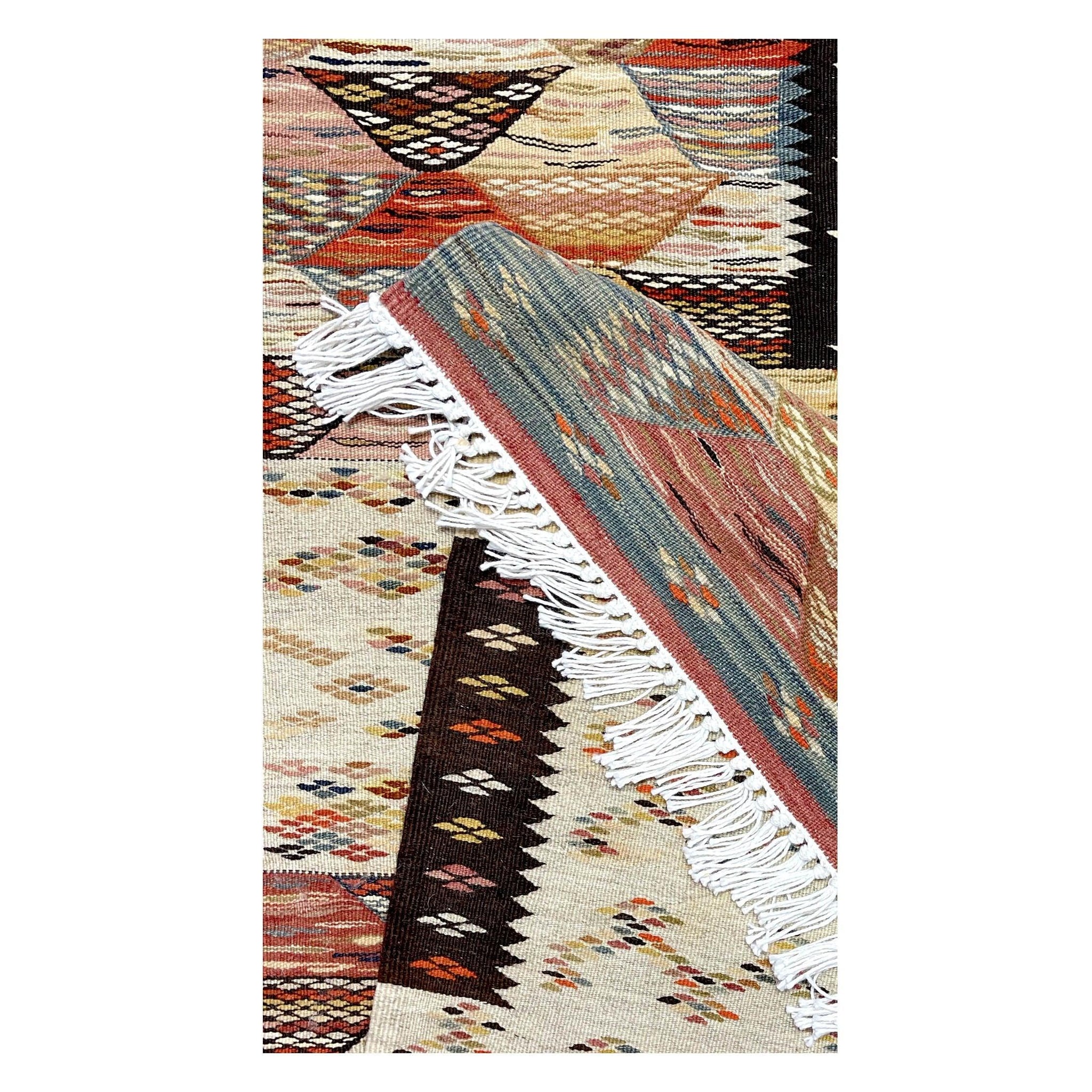 Craftsmanship and Quality: Discover the Art of Handmade Moroccan Rugs at Rugs of Morocco - Rugs Of Morocco