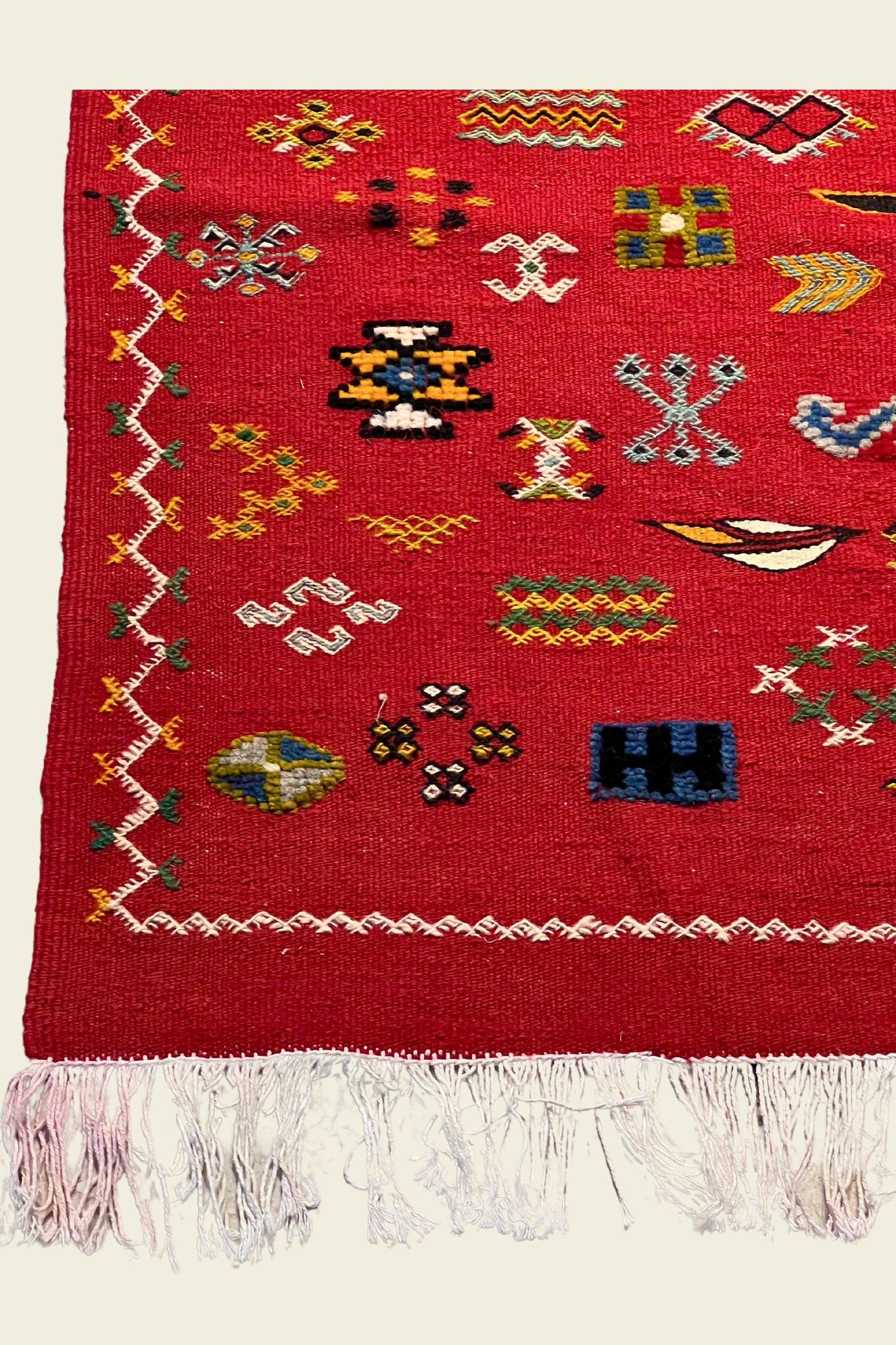 KILIM MOROCCAN RUG - KL114 - 4'11" X 8'0" Dar Bouchaib Marrakech Carpets Rugs Of Morocco