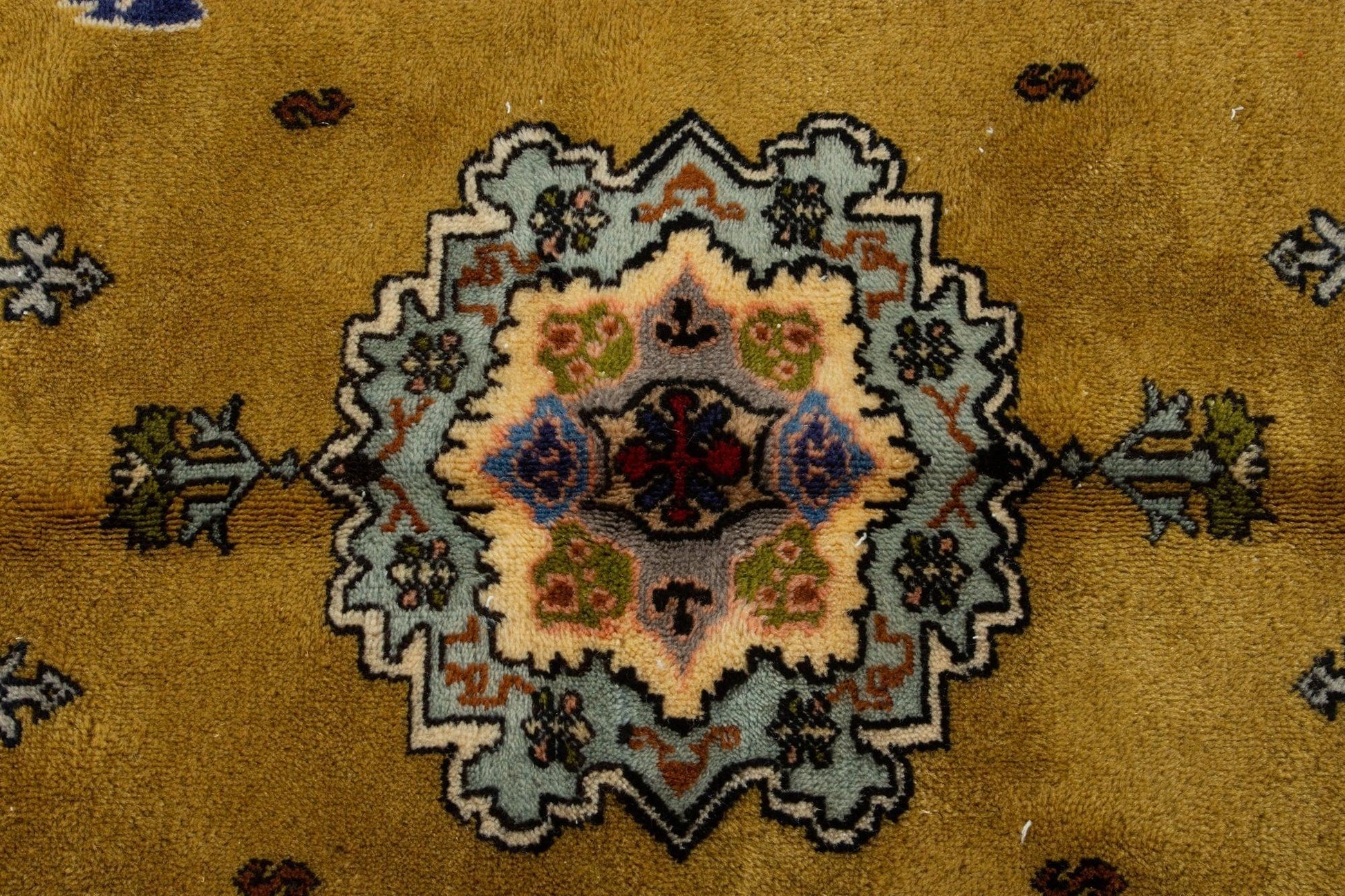 RBATI MOROCCAN CARPET 4'85" X 6'56" - PM110 Dar Bouchaib Marrakech Carpets Rugs Of Morocco