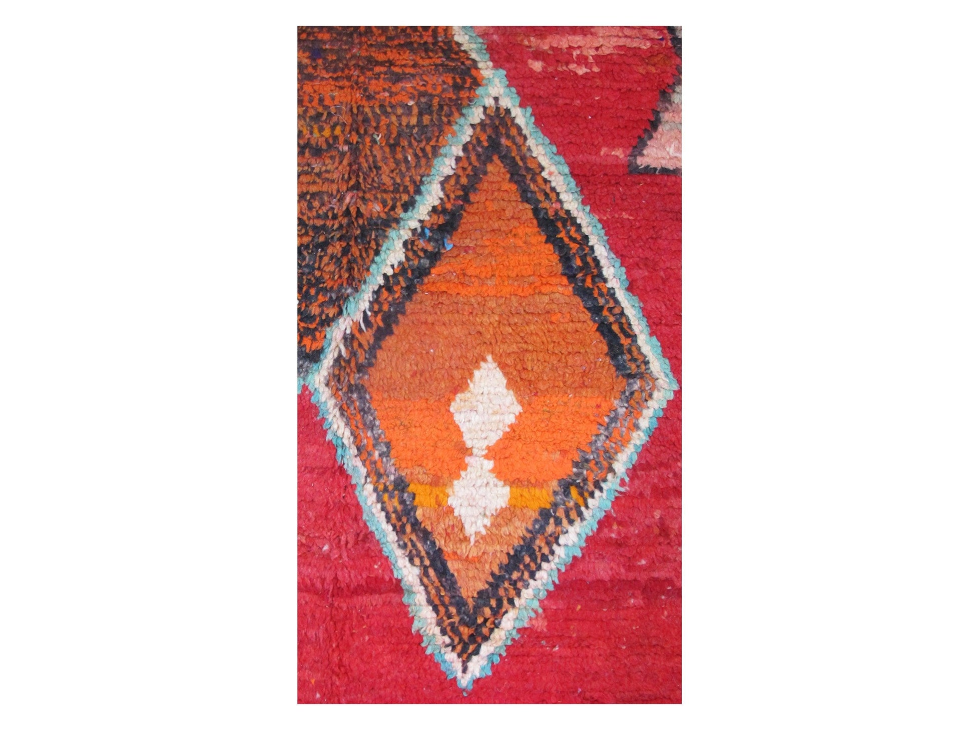 Vintage Moroccan Rug - Izebboudjen Morocco Collection Boujaad Rugs Of Morocco