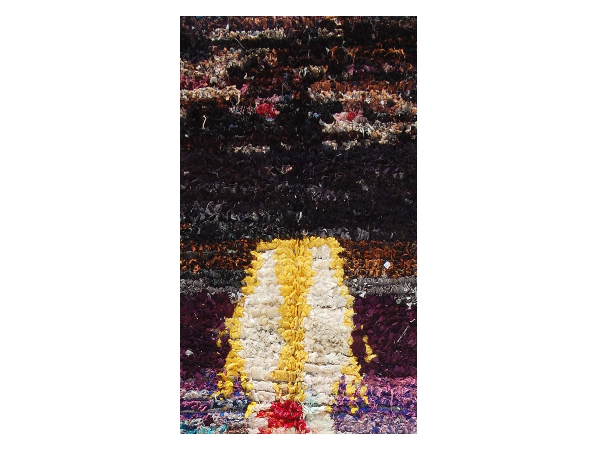 Vintage Moroccan Rug - Izenrasen Morocco Collection Boucherouite Rugs Of Morocco