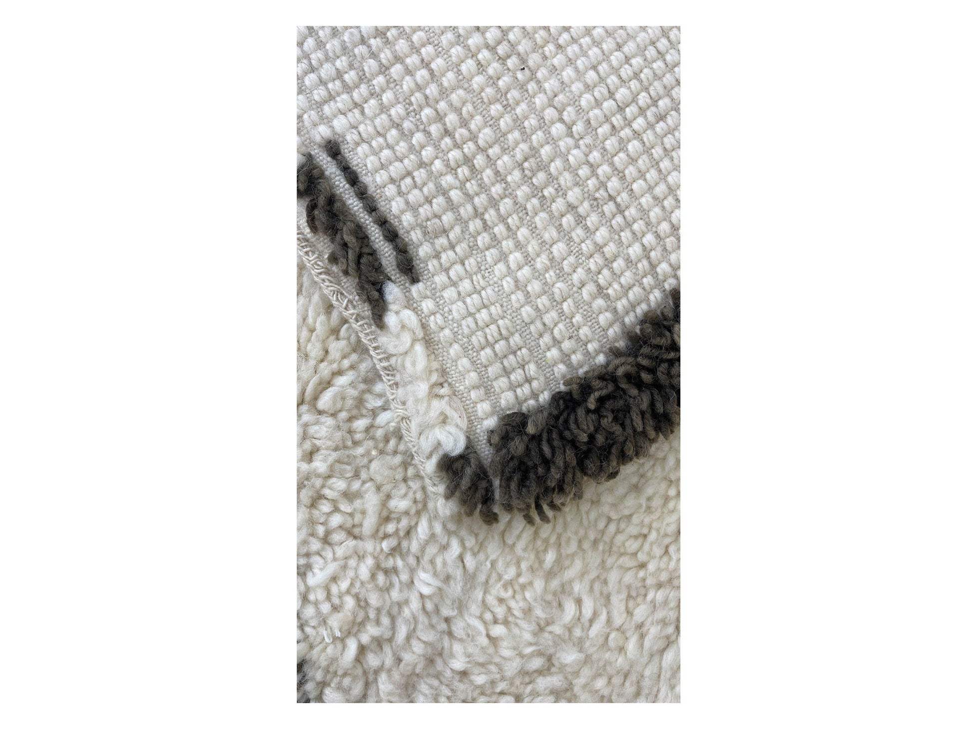 Vintage Moroccan Rug - Misifsen Morocco Collection Beni Ourain Rugs Of Morocco