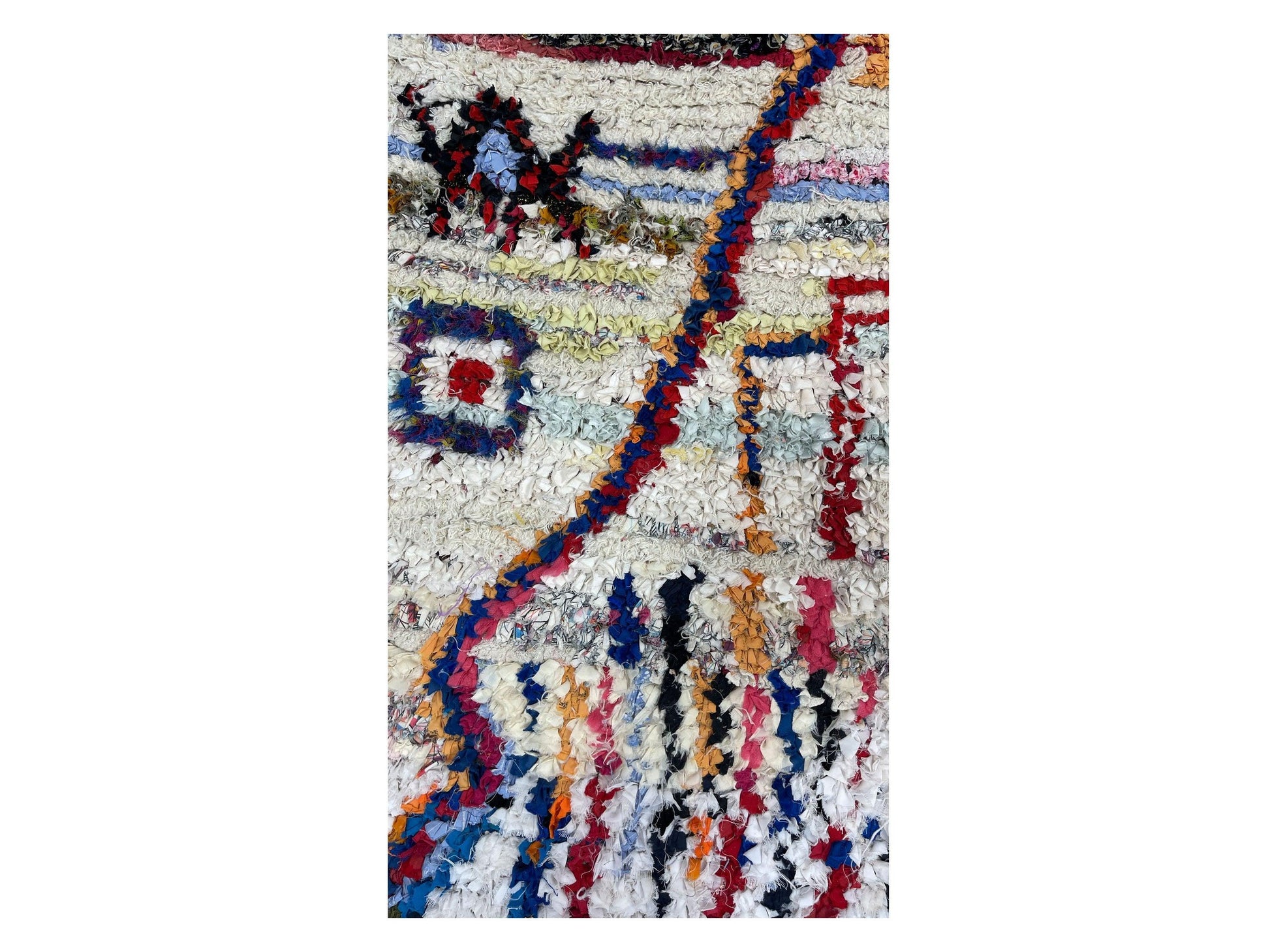 Vintage Moroccan Rug - Tharara Morocco Collection Boucherouite Rugs Of Morocco