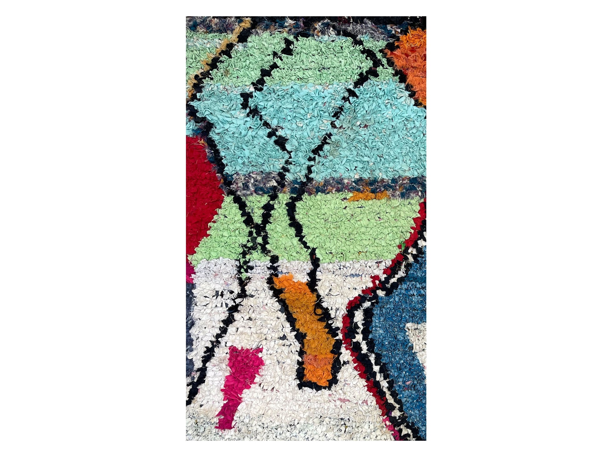 Vintage Moroccan Rug - Tharari Morocco Collection Boucherouite Rugs Of Morocco