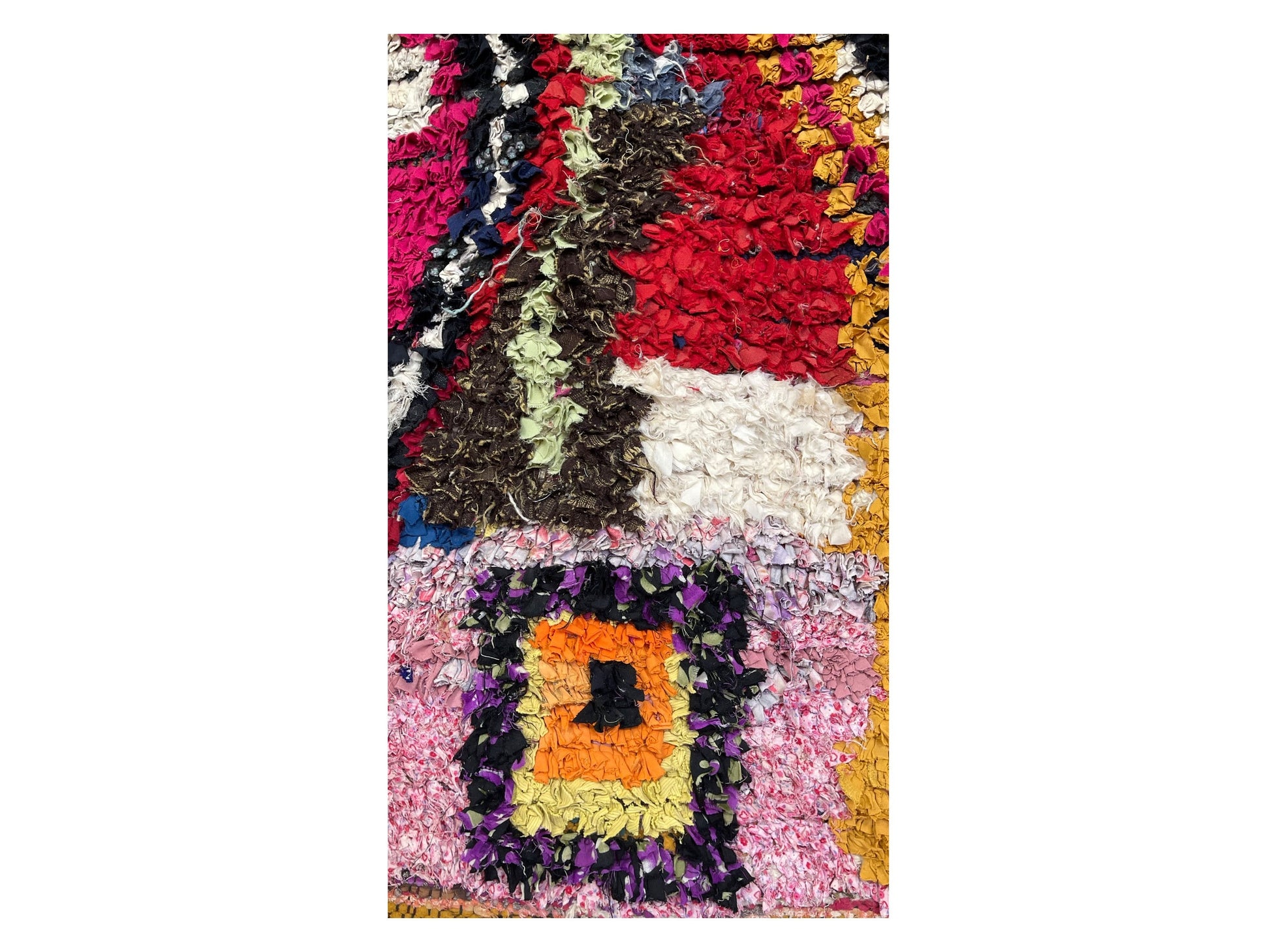 Vintage Moroccan Rug - Tharari Morocco Collection Boucherouite Rugs Of Morocco