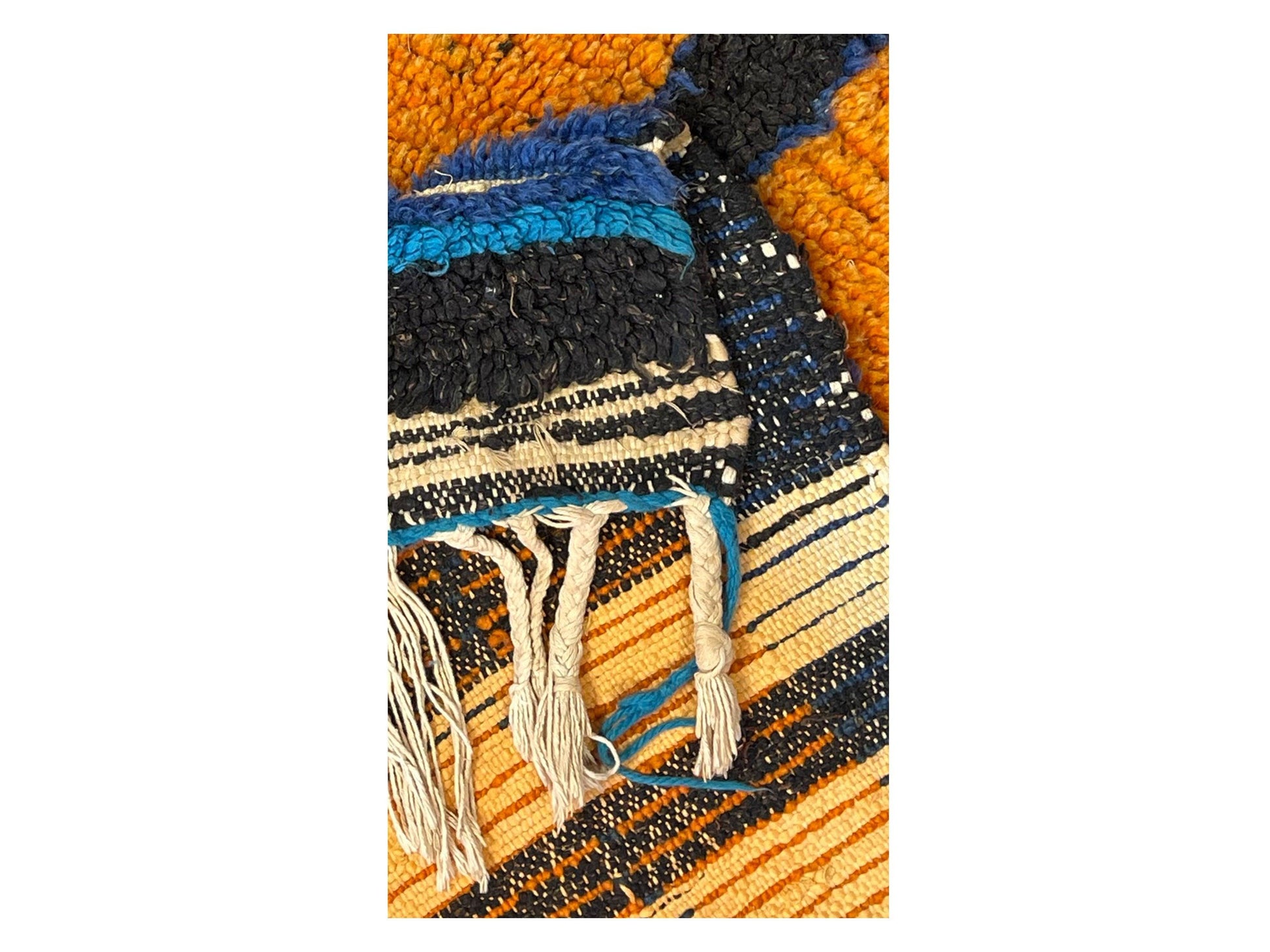 Vintage Moroccan Rug - Zareea Morocco Collection Azilal Rugs Of Morocco