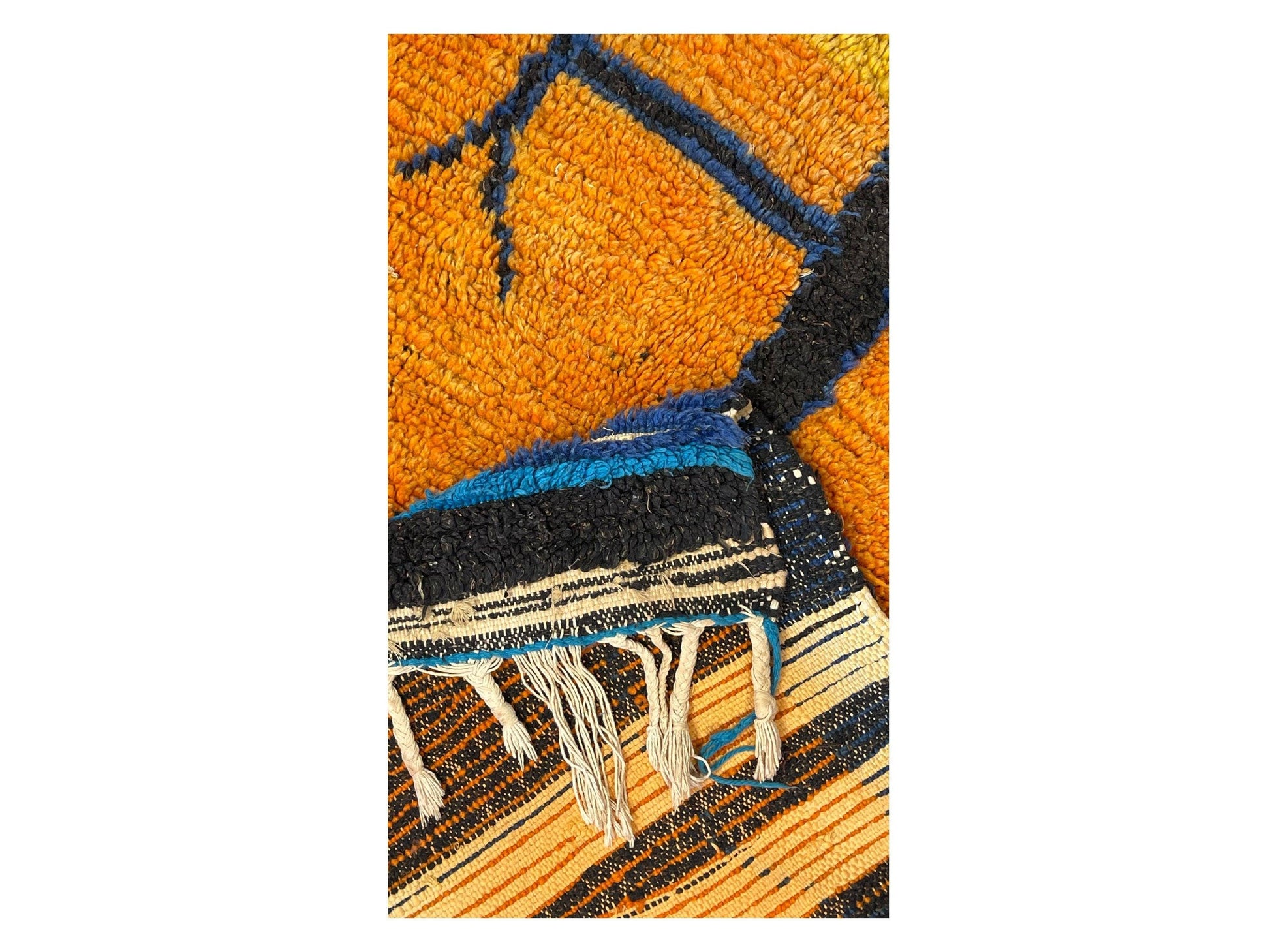 Vintage Moroccan Rug - Zareea Morocco Collection Azilal Rugs Of Morocco